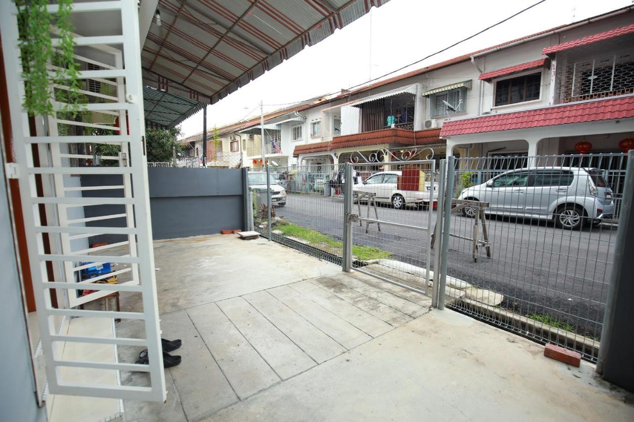 Retrohousecoco经典怀旧风格民宿nearjonker&Afamosa鸡场街红屋 By Myplace Malacca Bagian luar foto