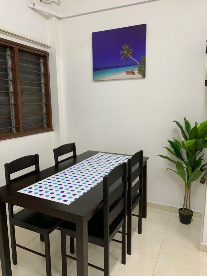 Retrohousecoco经典怀旧风格民宿nearjonker&Afamosa鸡场街红屋 By Myplace Malacca Bagian luar foto