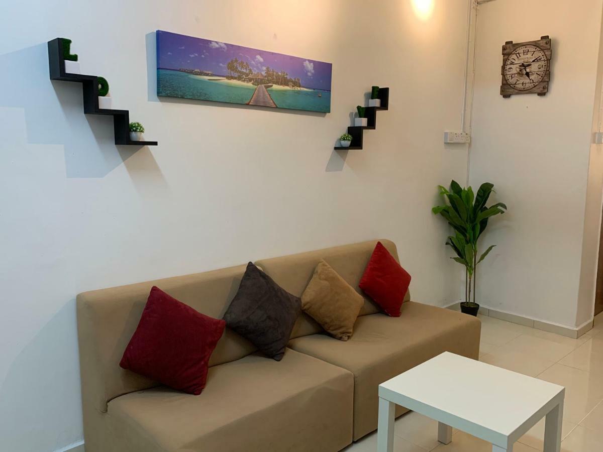 Retrohousecoco经典怀旧风格民宿nearjonker&Afamosa鸡场街红屋 By Myplace Malacca Bagian luar foto